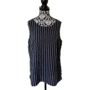 ELLEN TRACY Linen Tank Top W’s Med Navy White Stripe Back Button Closure Scoop
